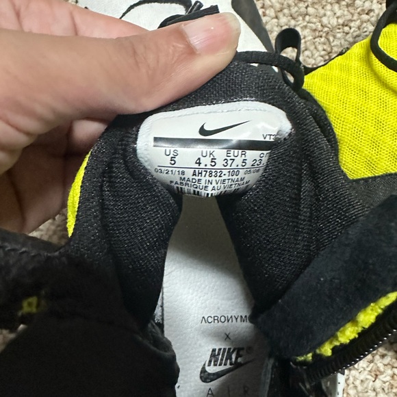 ACRONYM X AIR PRESTO MID 'DYNAMIC YELLOW' - Size 5 - Picture 3 of 3